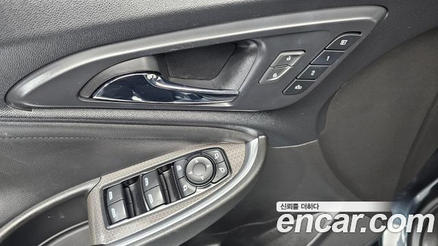 Chevrolet Malibu 2.0 Turbo LT Special 2019 — фото 15