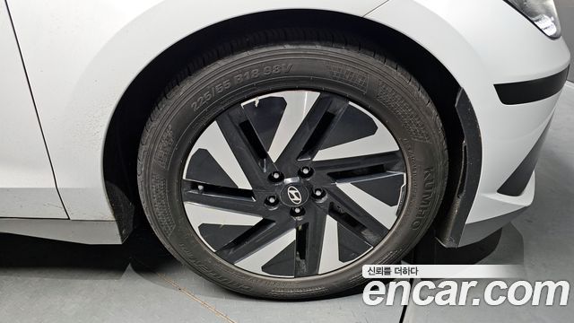 Hyundai Ioniq 6 Long Range Exclusive 2023 — фото 5