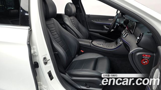 Mercedes-Benz E-Class (W213) E350 4MATIC AMG Line Edition 2021 — фото 10