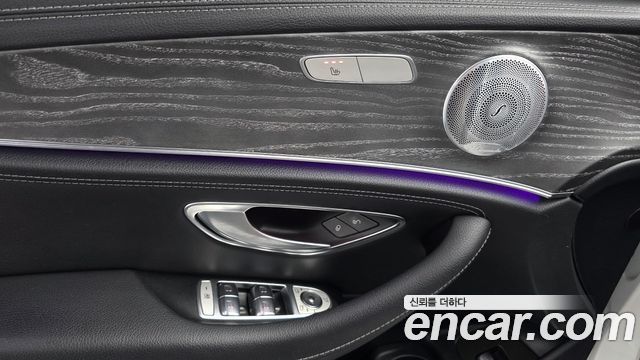Mercedes-Benz E-Class (W213) E350 4MATIC AMG Line Edition 2021 — фото 17