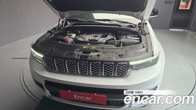 Jeep Grand Cherokee (WL) L 3.6 Summit Reserve 2021 — фото 6