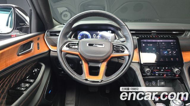 Jeep Grand Cherokee (WL) L 3.6 Summit Reserve 2021 — фото 13
