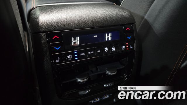Jeep Grand Cherokee (WL) L 3.6 Summit Reserve 2021 — фото 18