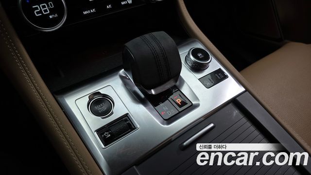 Jaguar F-PACE P 250 SE 2023 — фото 9