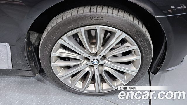 BMW 7 Series (G11) 750Li xDrive Prestige 2016 — фото 5