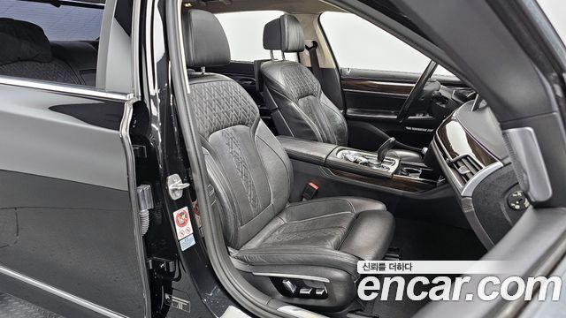 BMW 7 Series (G11) 750Li xDrive Prestige 2016 — фото 10