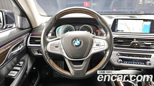 BMW 7 Series (G11) 750Li xDrive Prestige 2016 — фото 17