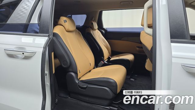 Kia Carnival (IV) Diesel 9-Seater Prestige 2023 — фото 12