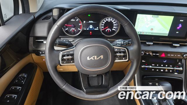 Kia Carnival (IV) Diesel 9-Seater Prestige 2023 — фото 13