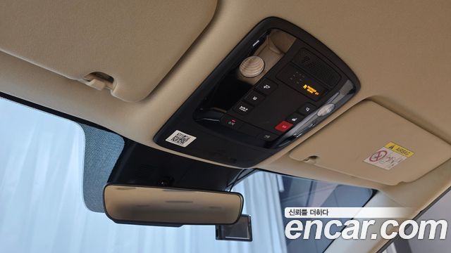 Kia Carnival (IV) Diesel 9-Seater Prestige 2023 — фото 18