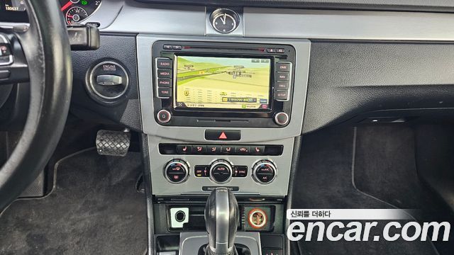 Volkswagen CC 2.0 TDI BlueMotion 4MOTION 2015 — фото 16