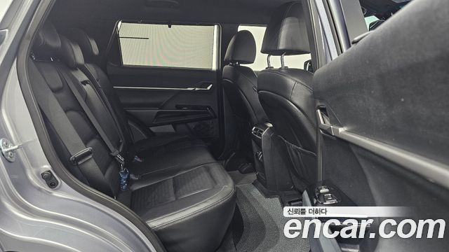KG Mobility (SsangYong) Torres Gasoline 1.5 2WD T7 2023 — фото 12