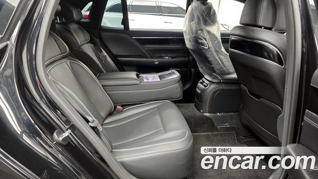 Genesis G90 (RS4) Gasoline 3.5 Turbo AWD 2023 — фото 12