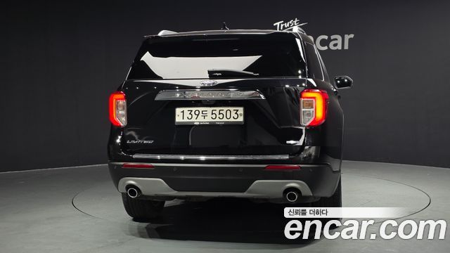 Ford Explorer (VI) 2.3 LimIted 4WD 2020 — фото 4