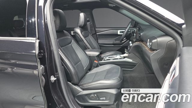Ford Explorer (VI) 2.3 LimIted 4WD 2020 — фото 11