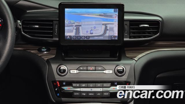 Ford Explorer (VI) 2.3 LimIted 4WD 2020 — фото 14
