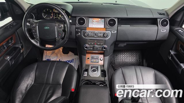 Land Rover Discovery 4 3.0 SDV6 HSE 2013 — фото 7