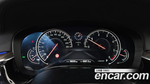BMW 5 Series (G30) 520d xDrive Luxury Plus 2018 — фото 8