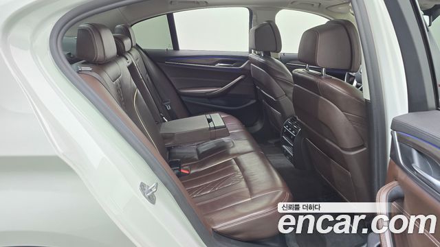 BMW 5 Series (G30) 520d xDrive Luxury Plus 2018 — фото 12