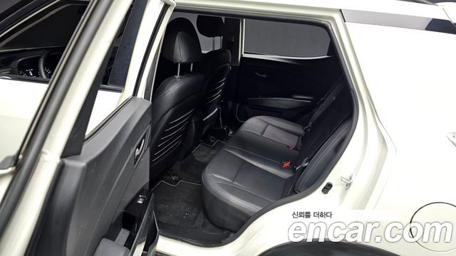 KG Mobility (SsangYong) Very New Tivoli Gasoline 1.5 2WD V3 2022 — фото 12