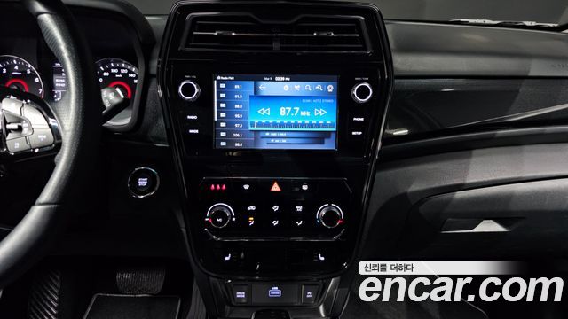 KG Mobility (SsangYong) Very New Tivoli Gasoline 1.5 2WD V3 2022 — фото 14