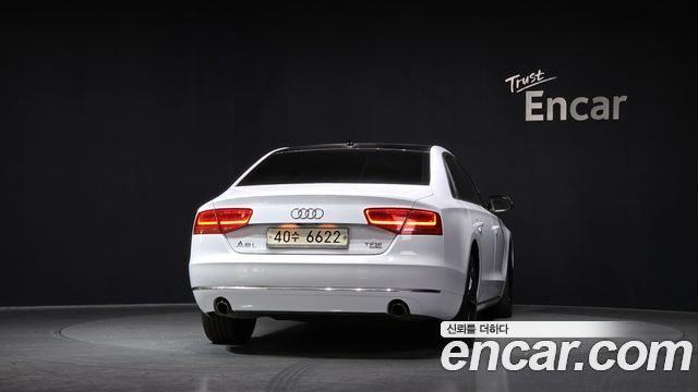 Audi A8 3.0 TFSI Quattro LWB D4 2013 — фото 4