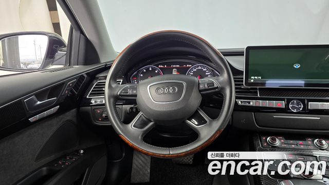Audi A8 3.0 TFSI Quattro LWB D4 2013 — фото 13