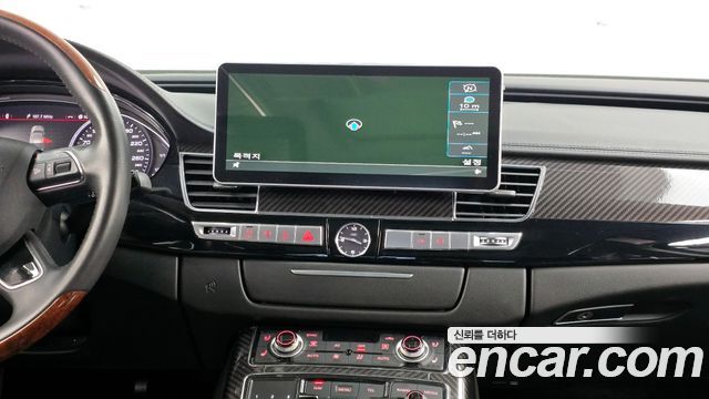 Audi A8 3.0 TFSI Quattro LWB D4 2013 — фото 14