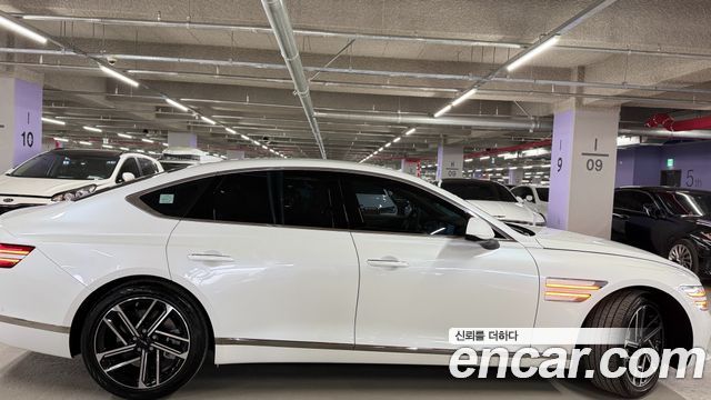 Genesis G80 (RG3) Gasoline 2.5 Turbo AWD 2026 — фото 9