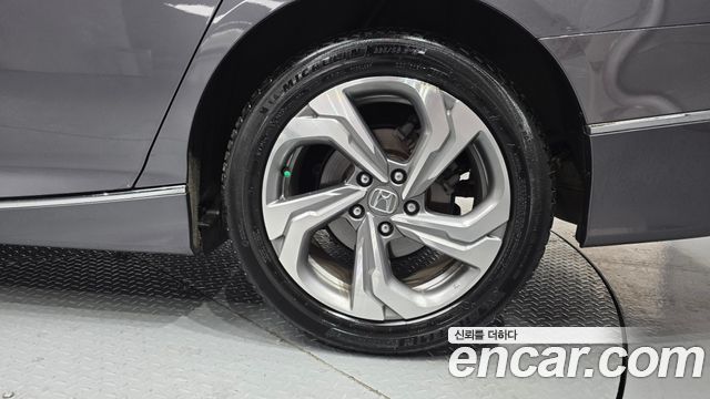 Honda Accord (X) 1.5 Turbo 2019 — фото 5