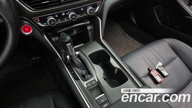 Honda Accord (X) 1.5 Turbo 2019 — фото 9