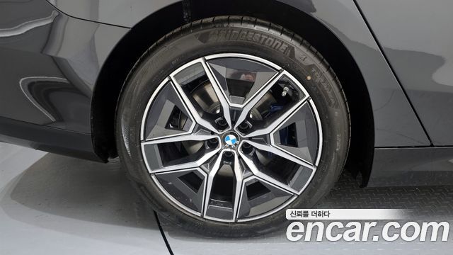 BMW i5 (G60) xDrive 40 M Sport 2026 — фото 5