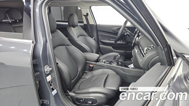 MINI Cooper SD Clubman Standard 2nd 2020 — фото 10