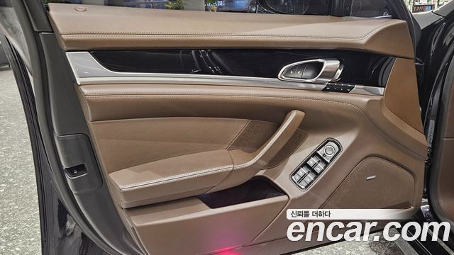 Porsche Panamera 3.6 AWD 970 2015 — фото 15