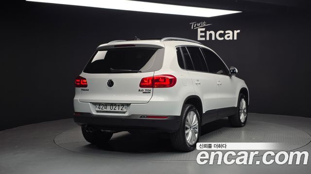 Volkswagen Tiguan 2.0 TDI  Premium 5N 2016 — фото 2