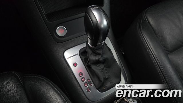 Volkswagen Tiguan 2.0 TDI  Premium 5N 2016 — фото 9