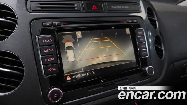 Volkswagen Tiguan 2.0 TDI  Premium 5N 2016 — фото 16