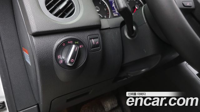 Volkswagen Tiguan 2.0 TDI  Premium 5N 2016 — фото 18