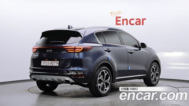 Kia Sportage The Bold Diesel 2.0 2WD Prestige 2021 — фото 2