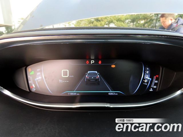 Peugeot 5008 (II) 1.6 BlueHDi GT Line 2019 — фото 9