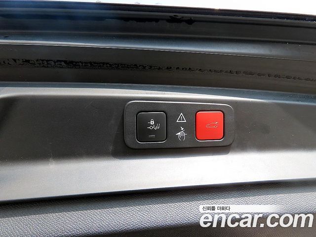 Peugeot 5008 (II) 1.6 BlueHDi GT Line 2019 — фото 19
