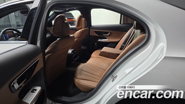 Mercedes-Benz E-Class (W214) E200 Avantgarde 2025 — фото 11