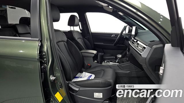KG Mobility (SsangYong) Rexton Sports Khan Diesel 2.2 4WD Culman Prestige 2024 — фото 10