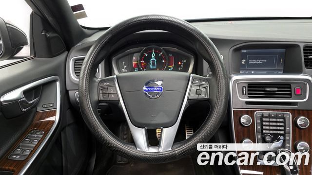 Volvo S60 D4 2nd 2014 — фото 13