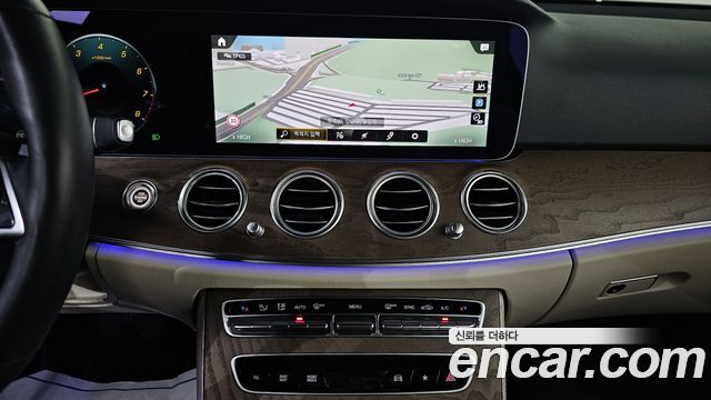 Mercedes-Benz E-Class (W213) E250 Exclusive 2022 — фото 16