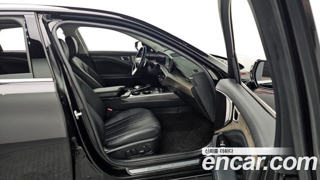 Kia K8 2.5 Gasoline 2WD Noblesse 2024 — фото 11