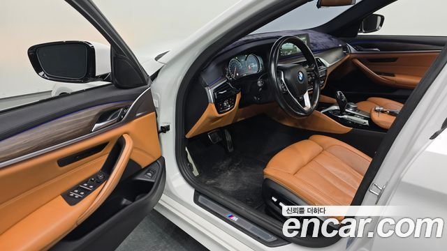 BMW 5 Series (G30) 520d M Sport Package Plus 2017 — фото 15