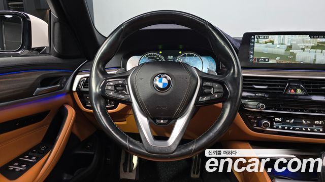 BMW 5 Series (G30) 520d M Sport Package Plus 2017 — фото 17