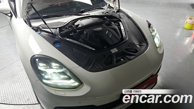Porsche Panamera (971) 3.0 AWD 2020 — фото 6