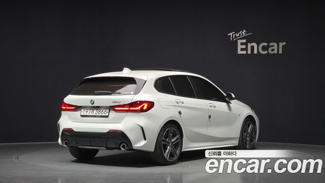 BMW 1 Series (F40) 118d M Sport 2021 — фото 2